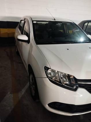 RENAULT LOGAN 1.6 EXPRESSION 8V FLEX 4P AUTOMATIZADO RENAULT LOGAN 1.6 EXPRESSION 8V FLEX 4P AUTOMATIZADO